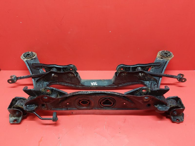 Подрамник Lexus RX330 MCU38L 3MZ-FE 2003 задний (б/у)