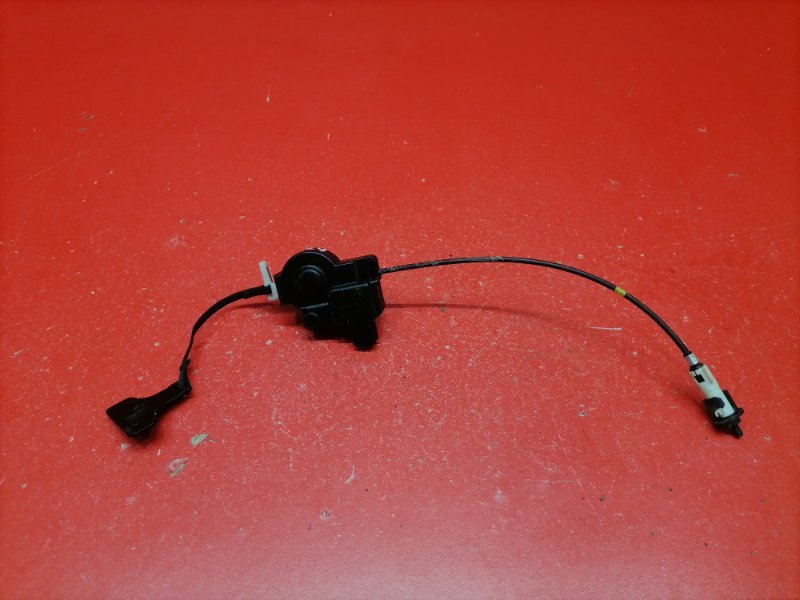 Замок лючка бензобака Lexus RX330 MCU38L 3MZ-FE 2003 (б/у)