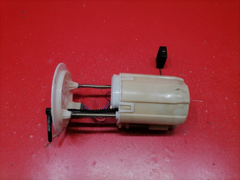 Бензонасос Lexus RX330 MCU38L 3MZ-FE 2003 (б/у) Бензонасос Lexus RX330 MCU38L 3MZ-FE 2003 (б/у)