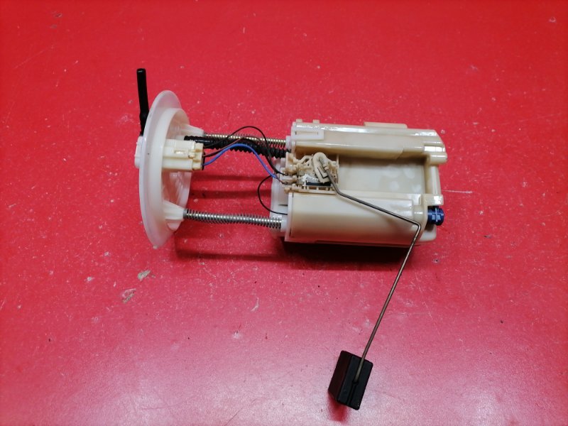 Бензонасос Lexus RX330 MCU38L 3MZ-FE 2003 (б/у) Бензонасос Lexus RX330 MCU38L 3MZ-FE 2003 (б/у)