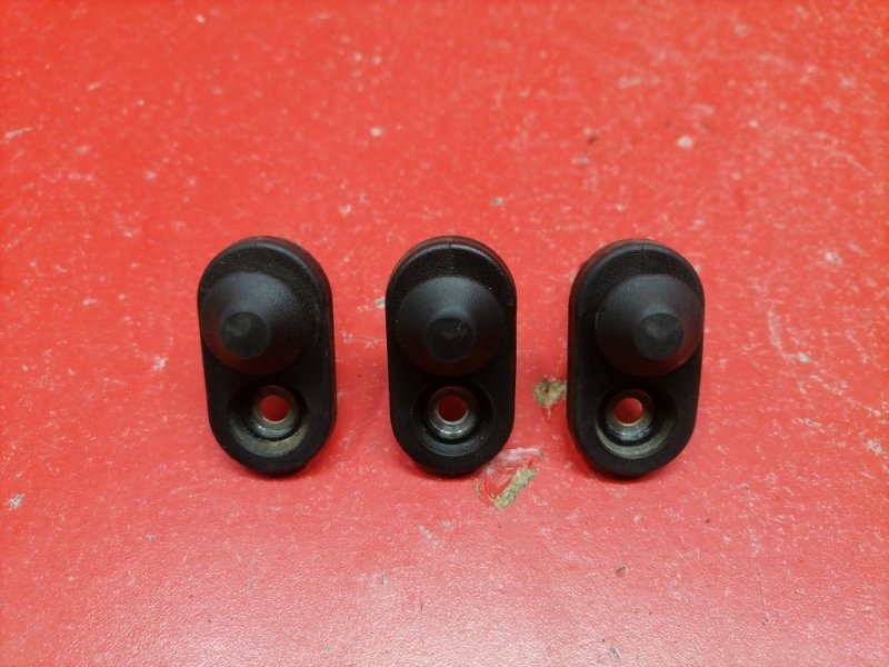 Концевик двери Lexus RX330 MCU38L 3MZ-FE 2003 (б/у) Концевик двери Lexus RX330 MCU38L 3MZ-FE 2003 (б/у)