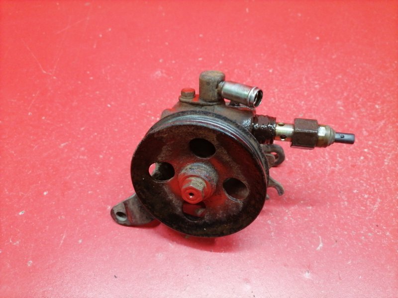 Насос ГУР Lexus RX330 MCU38L 3MZ-FE 2003 (б/у)
