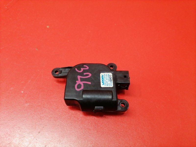 Сервопривод заслонок печки Kia Ceed ED G4FC 2008 (б/у) Сервопривод заслонок печки Kia Ceed ED G4FC 2008 (б/у)