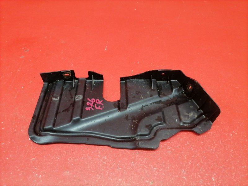 Пыльник двигателя Kia Ceed ED G4FC 2008 правый (б/у)