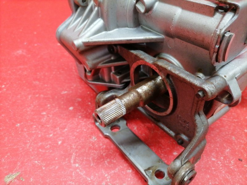 Рулевая колонка Kia Ceed ED G4FC 2008 (б/у) Рулевая колонка Kia Ceed ED G4FC 2008 (б/у)