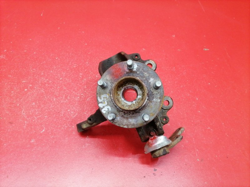 Поворотный кулак Ford Focus CB4 SHDA 2010 передний правый (б/у)