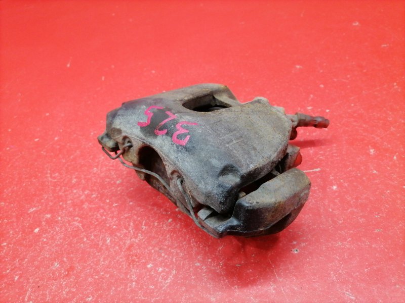 Суппорт Ford Focus CB4 SHDA 2010 передний левый (б/у) Суппорт Ford Focus CB4 SHDA 2010 передний левый (б/у)