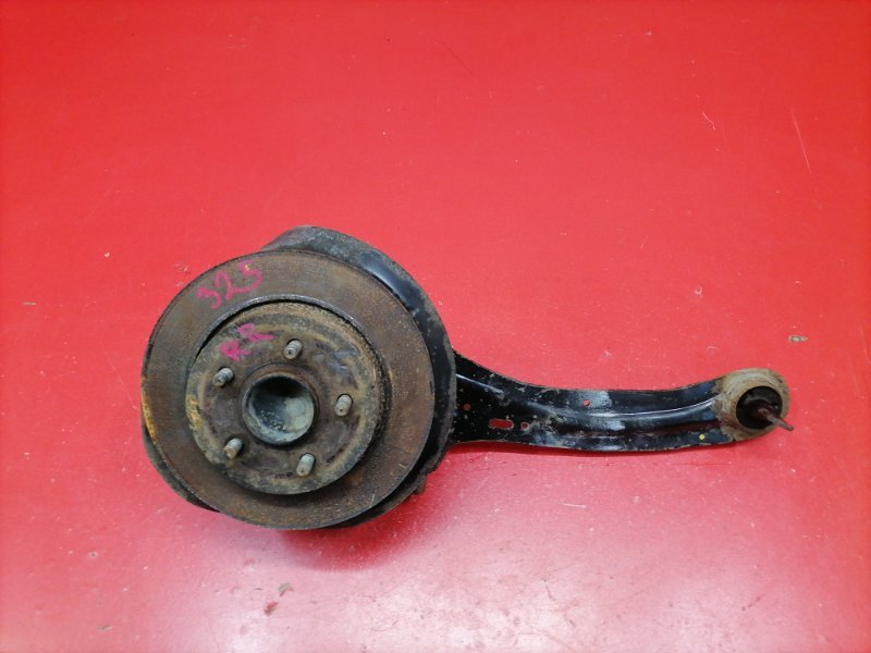 Рычаг продольный Ford Focus CB4 SHDA 2010 задний правый (б/у) Рычаг продольный Ford Focus CB4 SHDA 2010 задний правый (б/у)