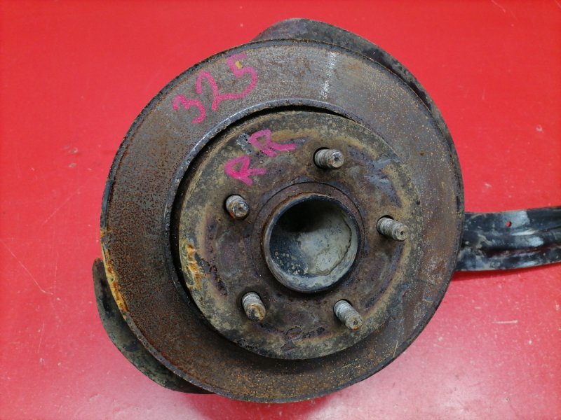 Рычаг продольный Ford Focus CB4 SHDA 2010 задний правый (б/у) Рычаг продольный Ford Focus CB4 SHDA 2010 задний правый (б/у)