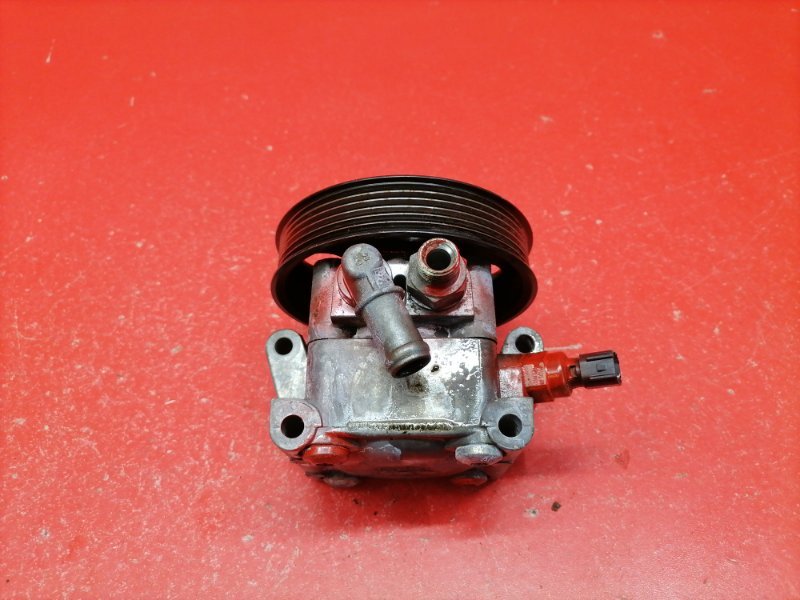 Насос ГУР Ford Focus CB4 SHDA 2010 (б/у) Насос ГУР Ford Focus CB4 SHDA 2010 (б/у)