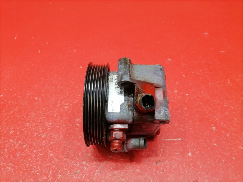 Насос ГУР Ford Focus CB4 SHDA 2010 (б/у) Насос ГУР Ford Focus CB4 SHDA 2010 (б/у)