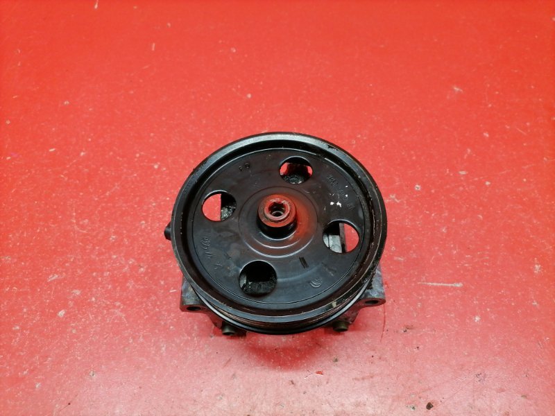 Насос ГУР Ford Focus CB4 SHDA 2010 (б/у) Насос ГУР Ford Focus CB4 SHDA 2010 (б/у)