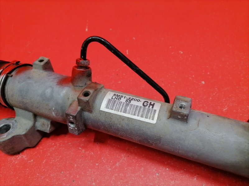 Рулевая рейка Ford Focus CB4 SHDA 2010 (б/у) Рулевая рейка Ford Focus CB4 SHDA 2010 (б/у)