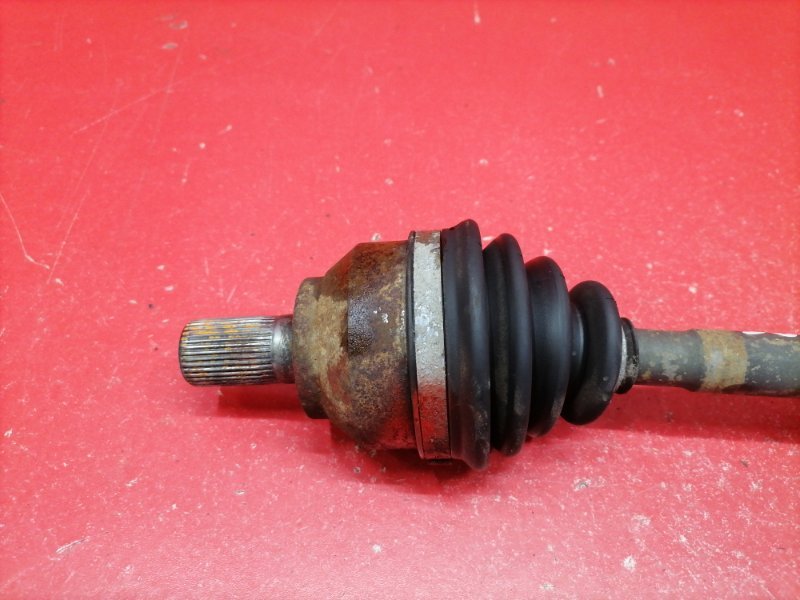 Привод Ford Focus CB4 SHDA 2010 передний левый (б/у) Привод Ford Focus CB4 SHDA 2010 передний левый (б/у)