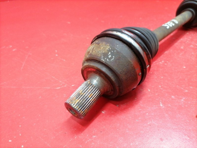 Привод Ford Focus CB4 SHDA 2010 передний правый (б/у) Привод Ford Focus CB4 SHDA 2010 передний правый (б/у)