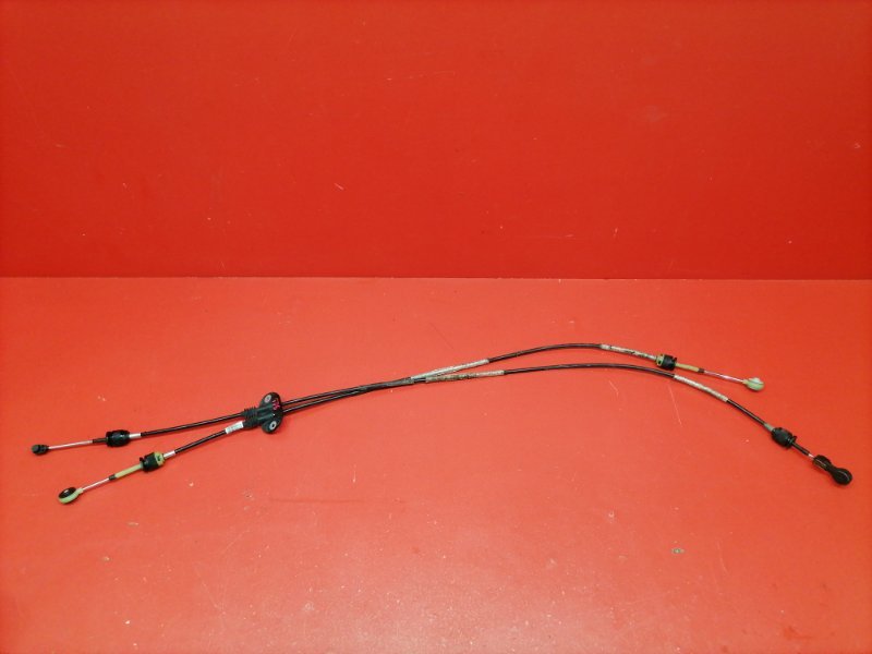 Трос мкпп Ford Focus CB4 SHDA 2010 (б/у) Трос мкпп Ford Focus CB4 SHDA 2010 (б/у)