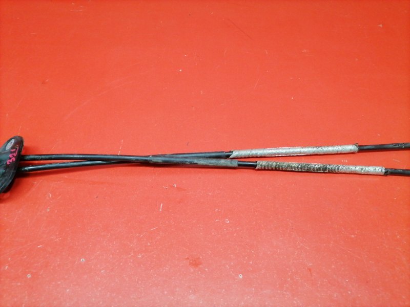 Трос мкпп Ford Focus CB4 SHDA 2010 (б/у) Трос мкпп Ford Focus CB4 SHDA 2010 (б/у)