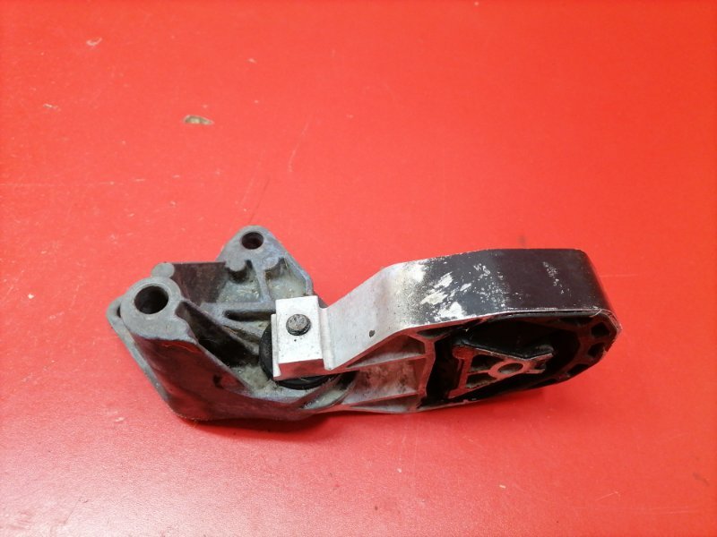 Подушка двигателя Ford Focus CB4 SHDA 2010 задняя (б/у) Подушка двигателя Ford Focus CB4 SHDA 2010 задняя (б/у)
