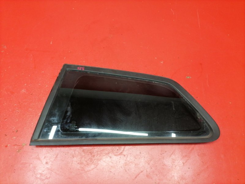 Стекло кузовное Kia Ceed ED G4FC 2008 заднее левое (б/у)