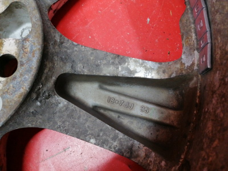 Комплект из 4-х дисков R18 / 5x114.3 J7.0 35ET DIA60.1 Комплект из 4-х дисков R18 / 5x114.3 J7.0 35ET DIA60.1