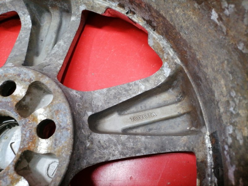 Комплект из 4-х дисков R18 / 5x114.3 J7.0 35ET DIA60.1 Комплект из 4-х дисков R18 / 5x114.3 J7.0 35ET DIA60.1