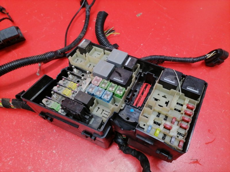 Проводка подкапотная Ford Focus CB4 SHDA 2010 (б/у) Проводка подкапотная Ford Focus CB4 SHDA 2010 (б/у)