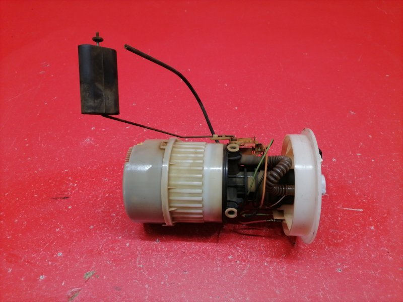 Бензонасос Ford Focus CB4 SHDA 2010 (б/у) Бензонасос Ford Focus CB4 SHDA 2010 (б/у)