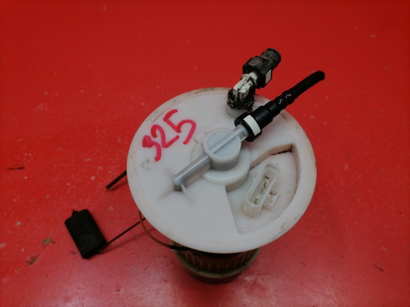 Бензонасос Ford Focus CB4 SHDA 2010 (б/у) Бензонасос Ford Focus CB4 SHDA 2010 (б/у)