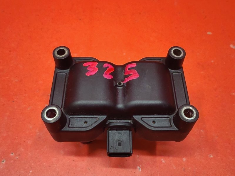 Катушка зажигания Ford Focus CB4 SHDA 2010 (б/у) Катушка зажигания Ford Focus CB4 SHDA 2010 (б/у)