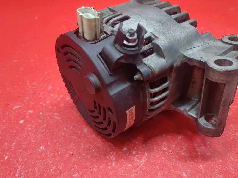 Генератор Ford Focus CB4 SHDA 2010 (б/у) Генератор Ford Focus CB4 SHDA 2010 (б/у)