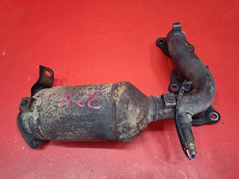 Коллектор выпускной Lexus RX330 MCU38L 3MZ-FE 2003 (б/у) Коллектор выпускной Lexus RX330 MCU38L 3MZ-FE 2003 (б/у)