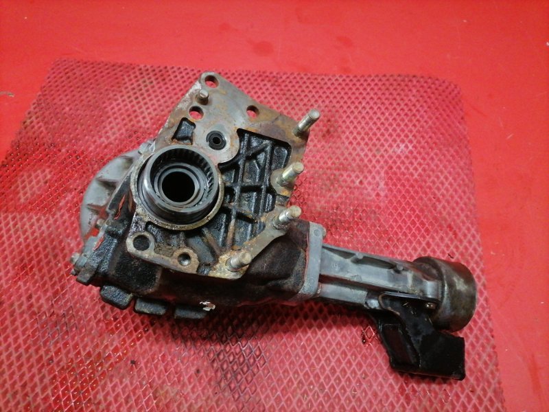 Раздаточная коробка Lexus RX330 MCU38L 3MZ-FE 2003 (б/у) Раздаточная коробка Lexus RX330 MCU38L 3MZ-FE 2003 (б/у)