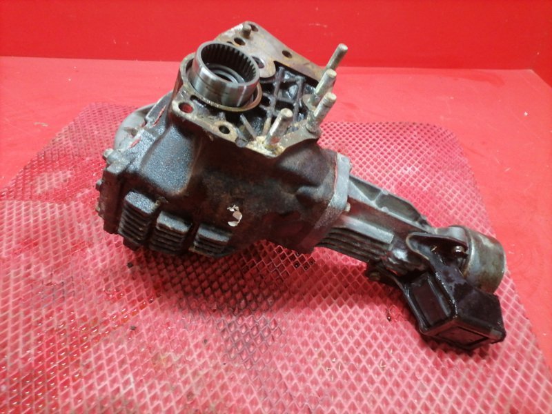 Раздаточная коробка Lexus RX330 MCU38L 3MZ-FE 2003 (б/у) Раздаточная коробка Lexus RX330 MCU38L 3MZ-FE 2003 (б/у)