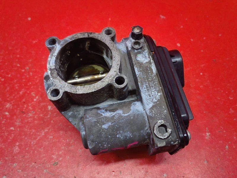 Дроссельная заслонка Ford Focus CB4 SHDA 2010 (б/у) Дроссельная заслонка Ford Focus CB4 SHDA 2010 (б/у)