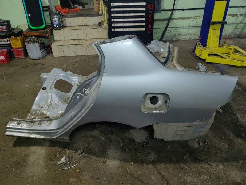 Крыло Mitsubishi Lancer CS3A 4G18 2005 заднее левое (б/у)