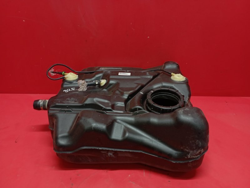 Бак топливный Ford Focus CB4 SHDA 2010 (б/у) Бак топливный Ford Focus CB4 SHDA 2010 (б/у)
