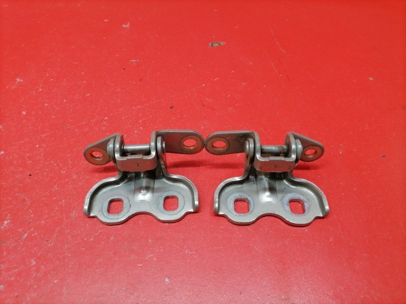 Петля двери Chevrolet Cobalt T250 B15D2 2013 задняя правая (б/у)