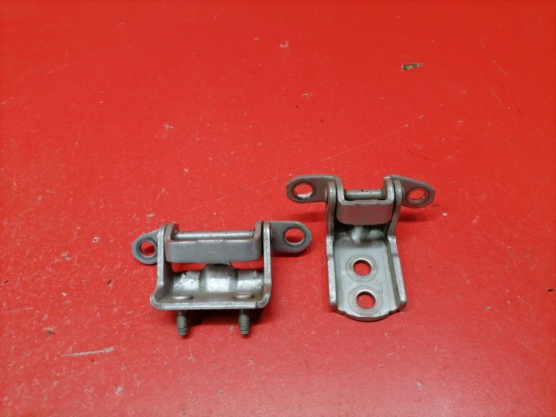 Петля двери Nissan Almera G15 K4M 2013 задняя левая (б/у)