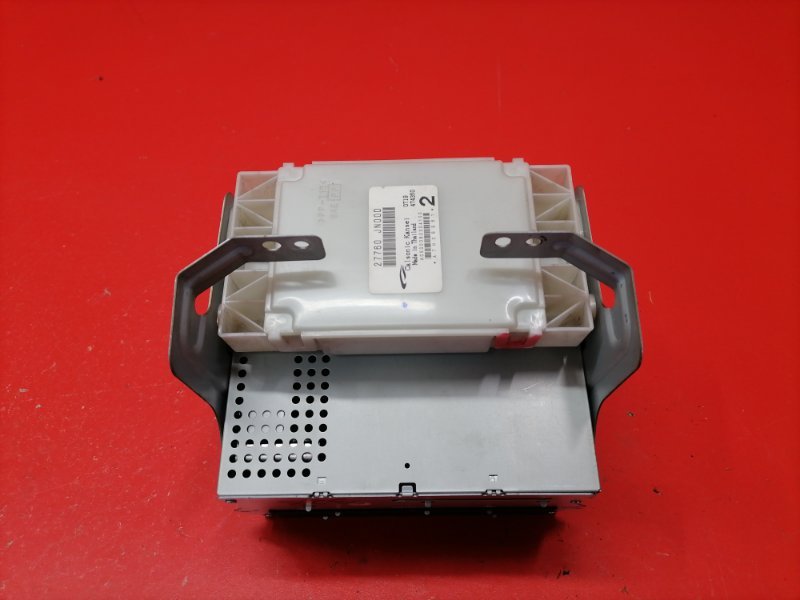 Магнитола Nissan Teana J32 QR25DE 2010 (б/у) Магнитола Nissan Teana J32 QR25DE 2010 (б/у)