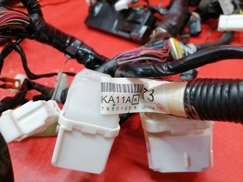 Проводка под торпедо Nissan Teana J32 QR25DE 2010 (б/у) Проводка под торпедо Nissan Teana J32 QR25DE 2010 (б/у)