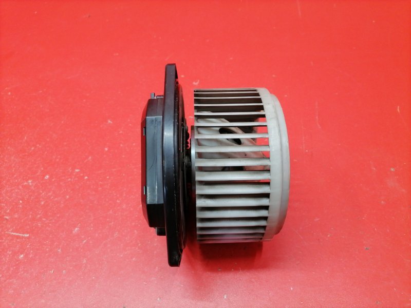 Мотор печки Nissan Teana J32 QR25DE 2010 (б/у) Мотор печки Nissan Teana J32 QR25DE 2010 (б/у)