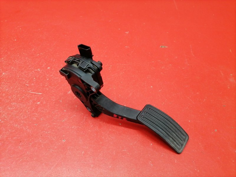 Педаль газа Nissan Teana J32 QR25DE 2010 (б/у)