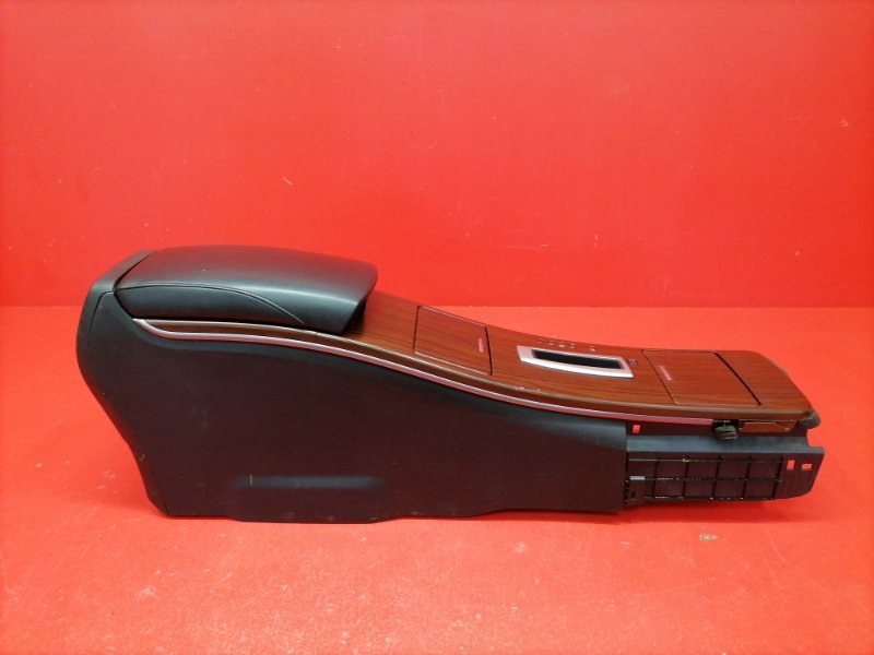 Консоль между сидений Nissan Teana J32 QR25DE 2010 (б/у) Консоль между сидений Nissan Teana J32 QR25DE 2010 (б/у)
