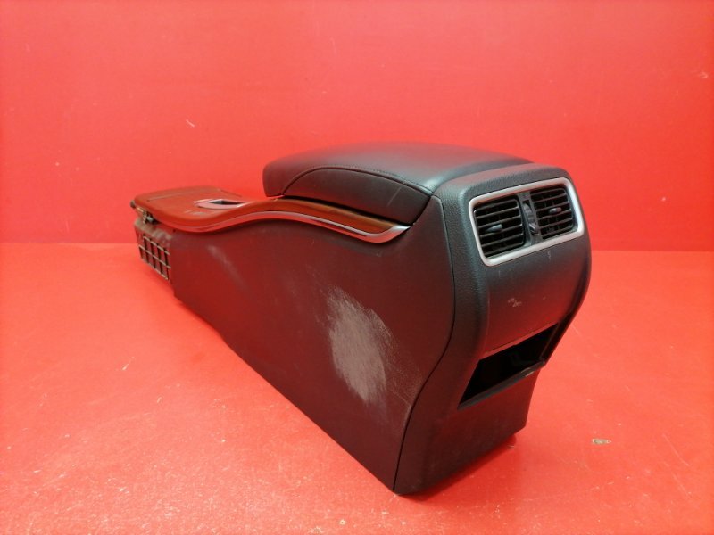 Консоль между сидений Nissan Teana J32 QR25DE 2010 (б/у) Консоль между сидений Nissan Teana J32 QR25DE 2010 (б/у)