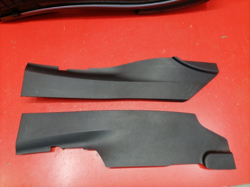 Консоль между сидений Nissan Teana J32 QR25DE 2010 (б/у) Консоль между сидений Nissan Teana J32 QR25DE 2010 (б/у)