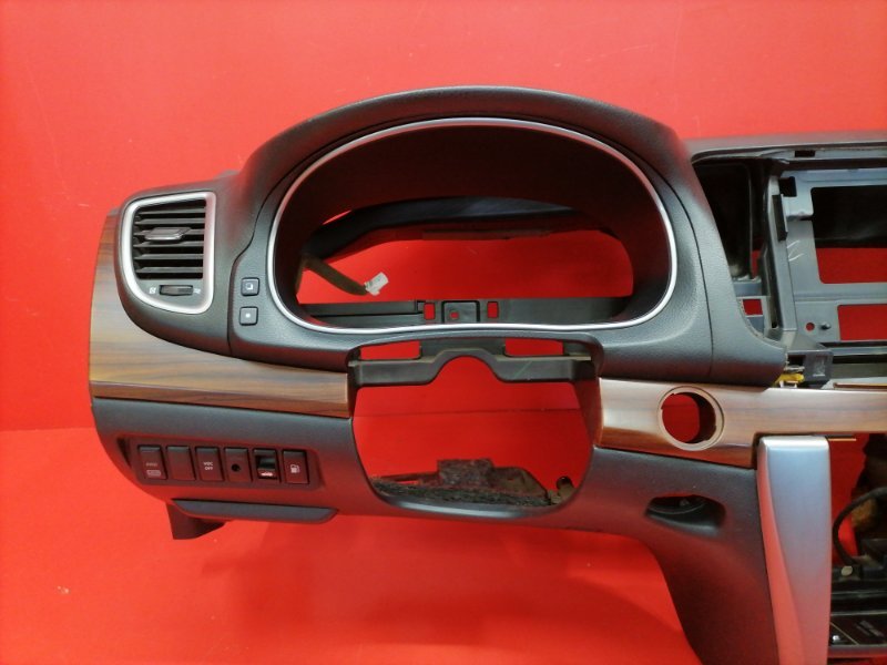 Торпедо Nissan Teana J32 QR25DE 2010 (б/у) Торпедо Nissan Teana J32 QR25DE 2010 (б/у)