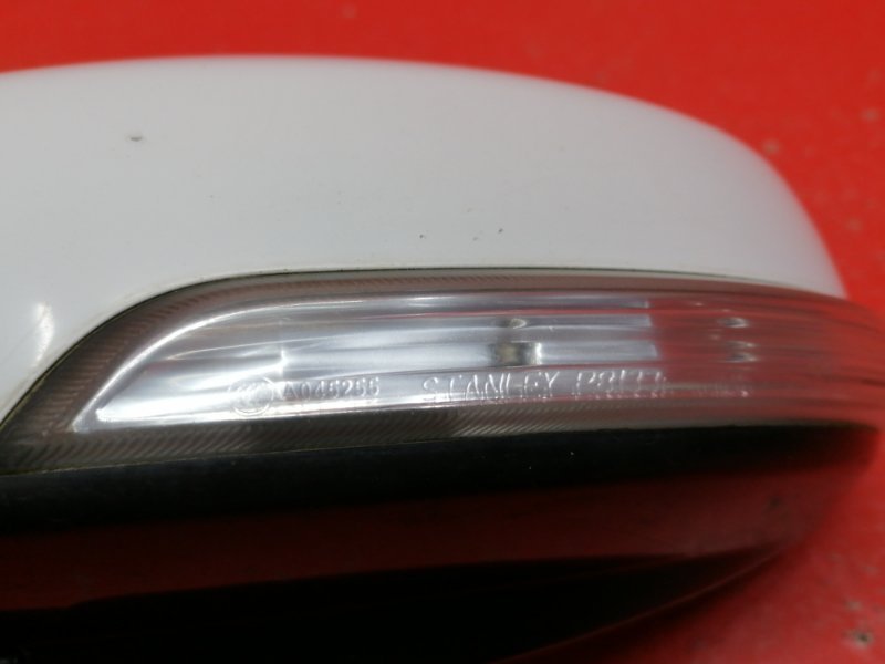 Зеркало Nissan Teana J32 QR25DE 2010 левое (б/у) Зеркало Nissan Teana J32 QR25DE 2010 левое (б/у)