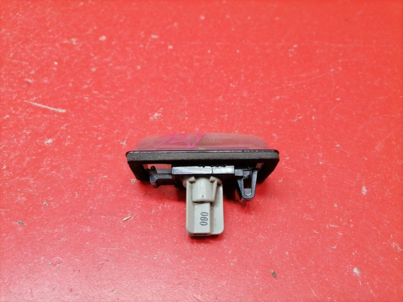 Плафон подсветки номера Nissan Teana J32 QR25DE 2010 (б/у) Плафон подсветки номера Nissan Teana J32 QR25DE 2010 (б/у)