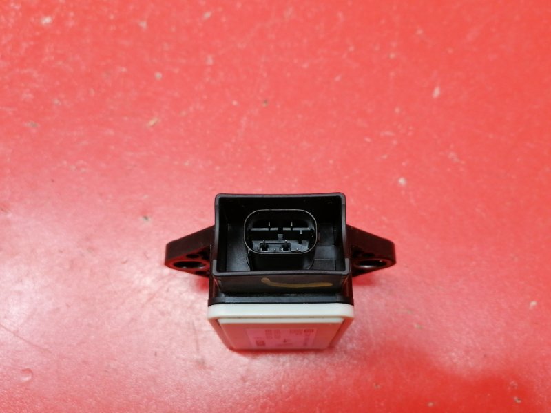 Датчик ускорения Nissan Teana J32 QR25DE 2010 (б/у) Датчик ускорения Nissan Teana J32 QR25DE 2010 (б/у)