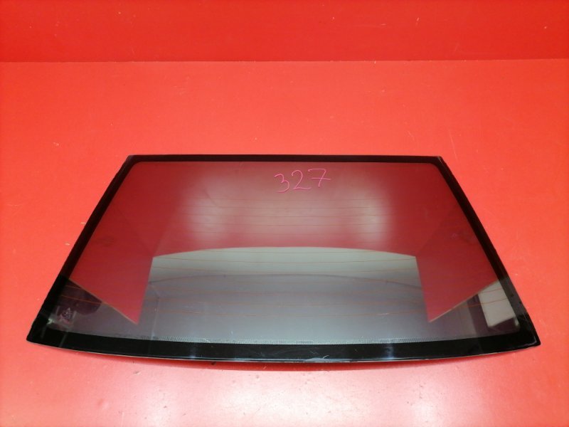 Стекло заднее Mitsubishi Lancer CS3A 4G18 2005 (б/у)